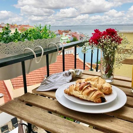 Comfortable Apartment With Balcony And Sea View In Lisbon 50 M² Екстериор снимка