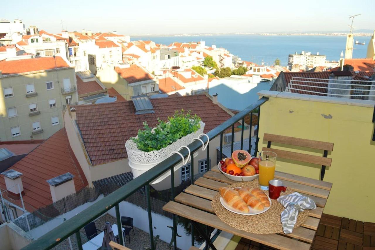 Comfortable Apartment With Balcony And Sea View In Lisbon 50 M² Екстериор снимка