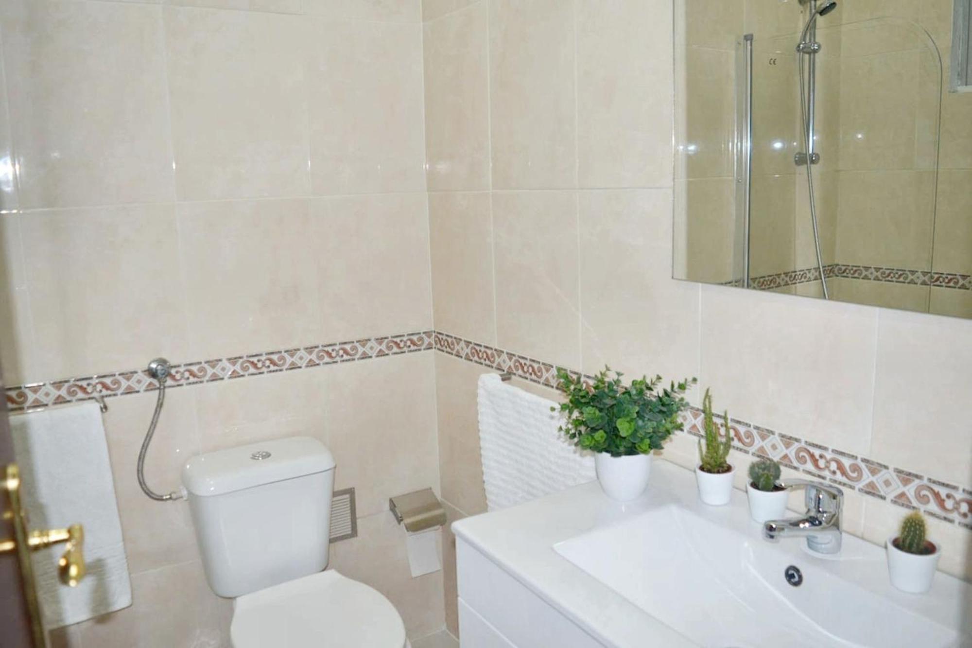 Comfortable Apartment With Balcony And Sea View In Lisbon 50 M² Екстериор снимка